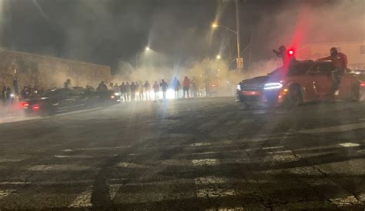 Are drag races illegal