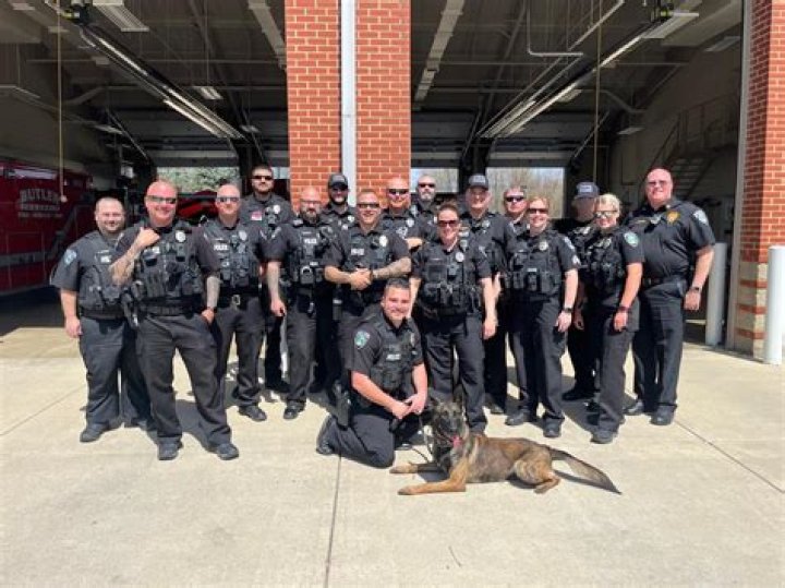 Can inmates receive pictures