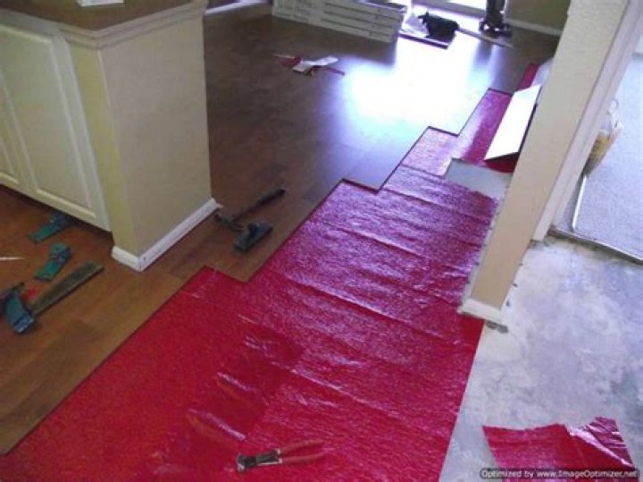 Can Pergo flooring get wet