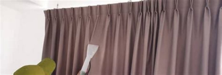 Can rubber backed curtains be dry cleaned