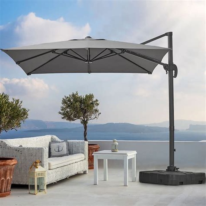 Can Tilever parasols tilt