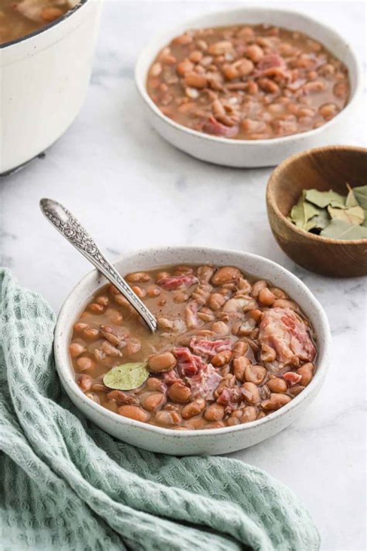 Can you eat green pinto beans