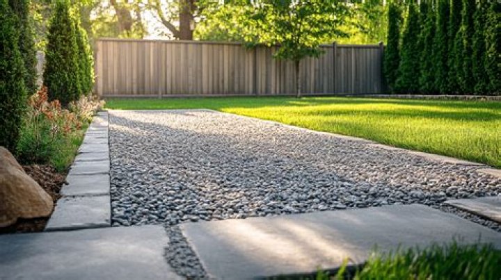 Can you lay gravel on grass