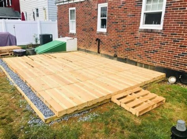 Can you make a deck out of pallets
