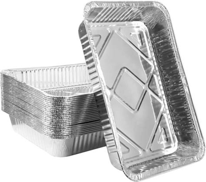 Can you put foil trays in halogen oven