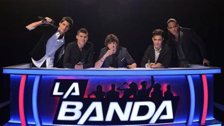¿Cuál fue la primera canción de Cnco en la banda