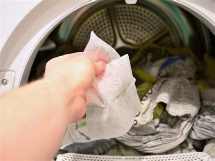 Do dryer sheets get rid of static