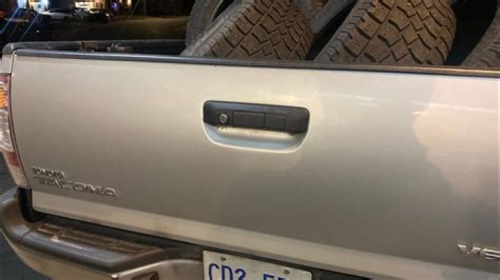 Do tailgate locks work