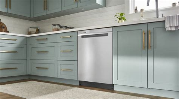 Does a dishwasher have a thermostat