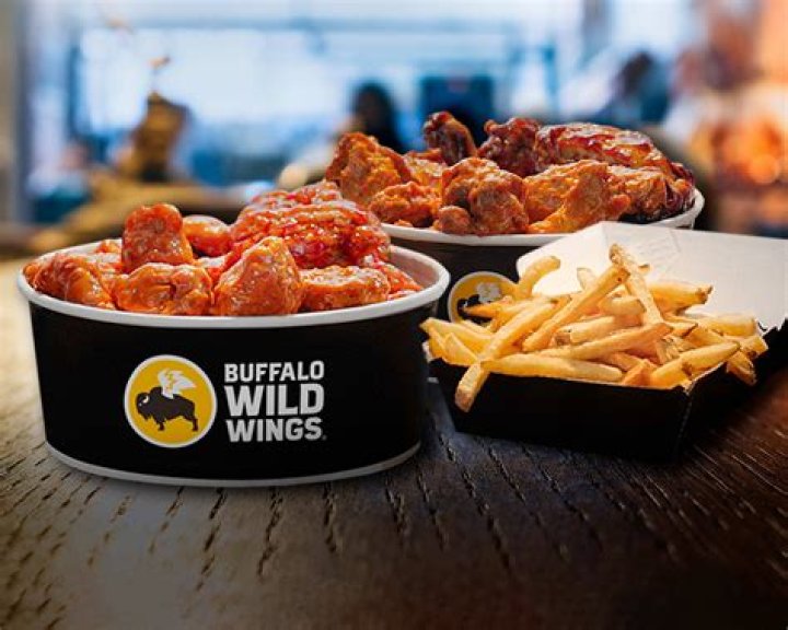 Does Buffalo Wild Wings fry their wings