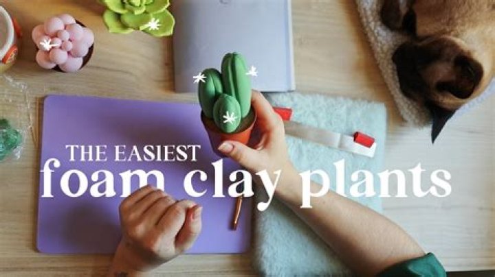 Does foam clay dry out