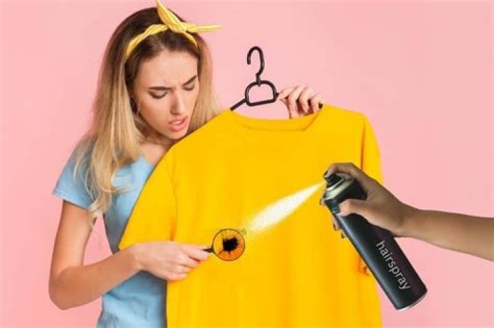 Does Hairspray remove ink from clothing