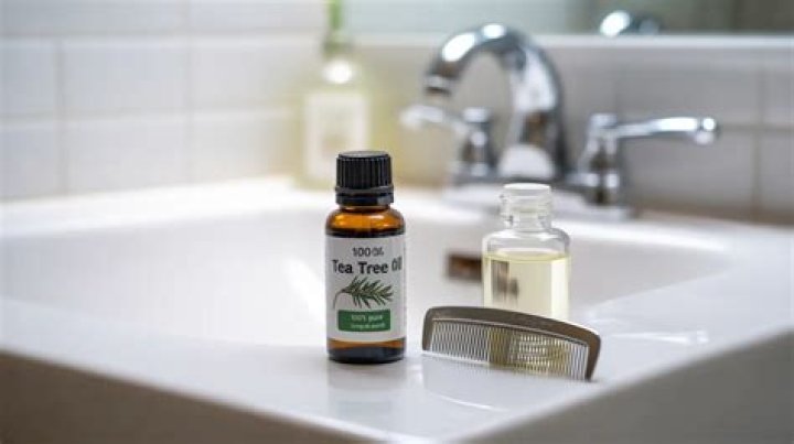 Does tea tree oil kill bacteria