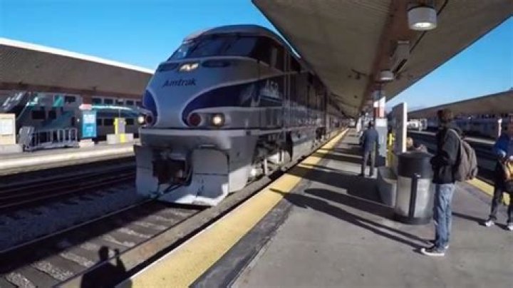 Does the train go to San Francisco