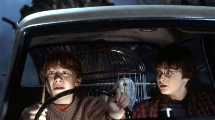 How did Harry Hole lose his finger