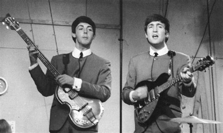 How did the Beatles meet each other