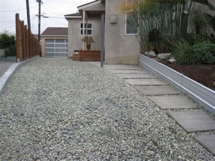 How do I stabilize my pea gravel driveway
