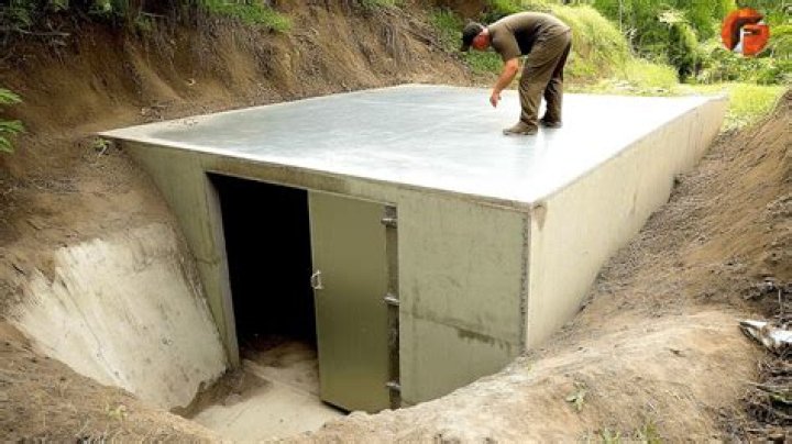 How do you build an underground shelter