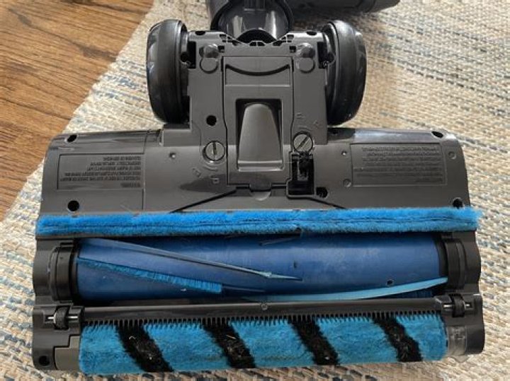 How do you clean a vacuum brush roller