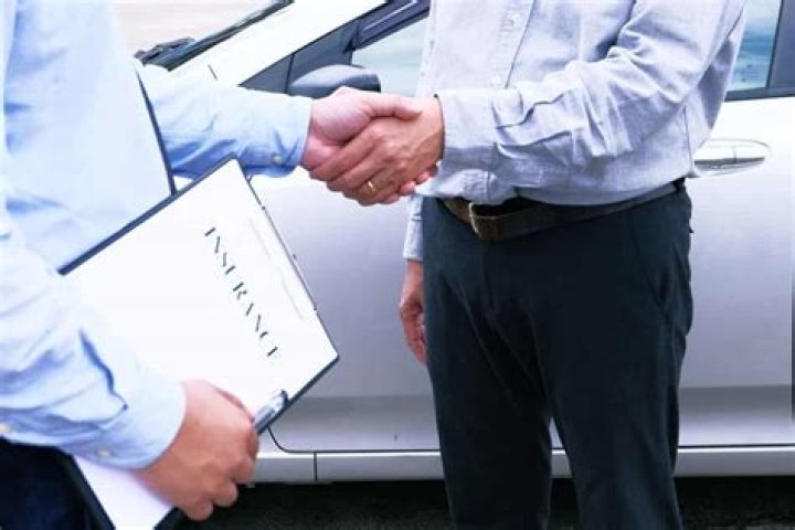 How do you deal with insurance adjusters