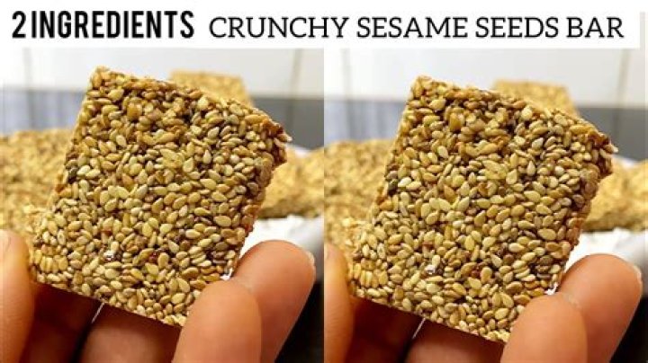 How do you stick sesame seeds to tuna