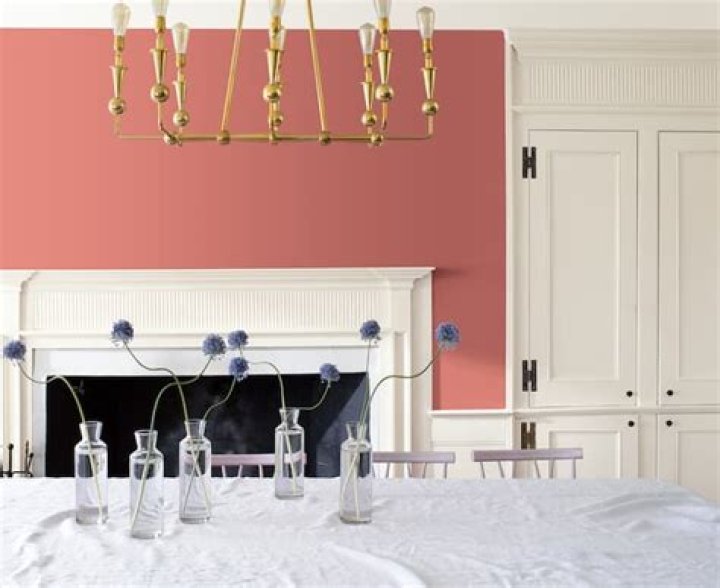 How long does it take for Benjamin Moore paint to cure