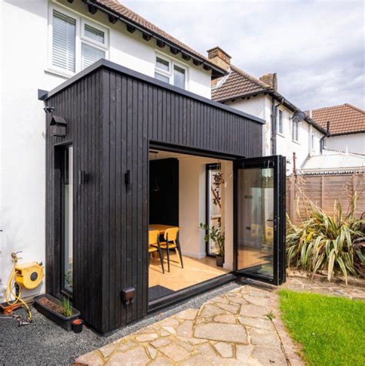 How long does it take to build a small extension