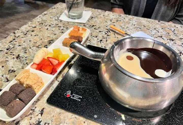 How long is dinner at the Melting Pot