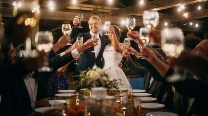 How long should wedding toasts be
