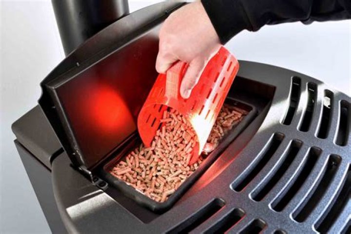 How long will a bag of pellets last in a pellet stove