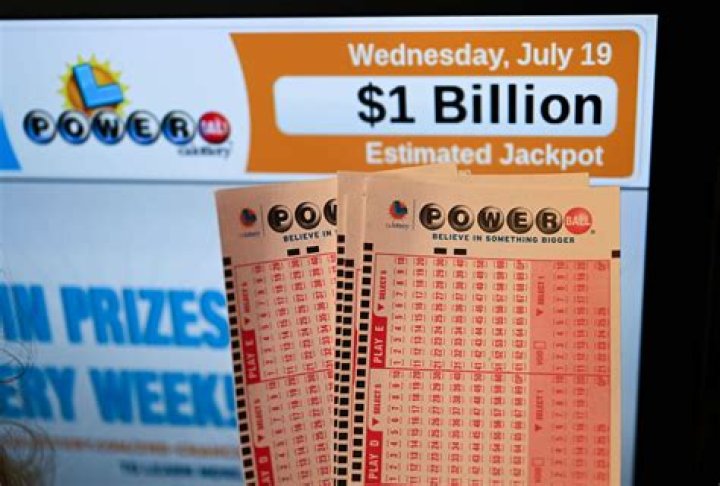 How many lottery shops are in California