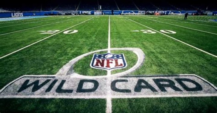 How many wild card games are there