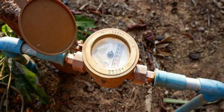 How much does it cost to install a separate water meter
