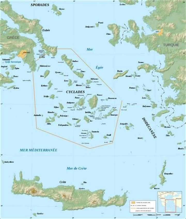 How were the Cyclades islands formed