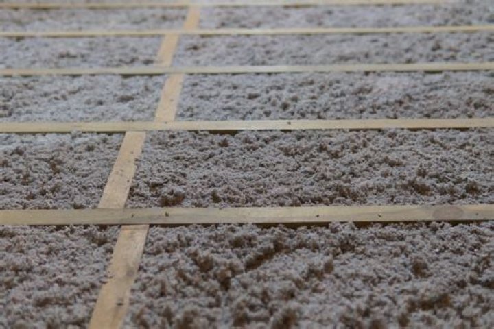 Is blown in cellulose insulation good