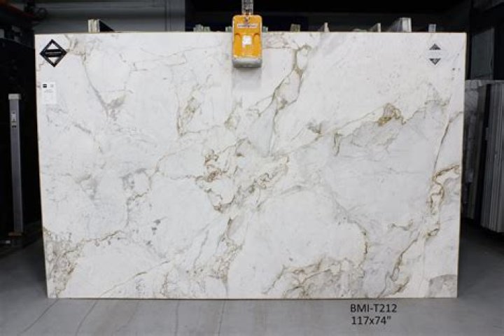 Is calacatta marble from Italy