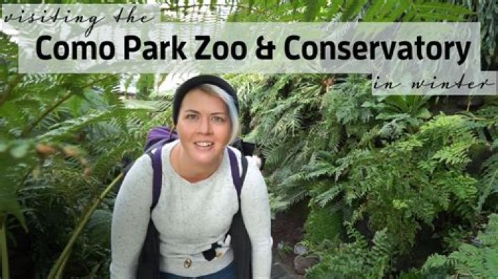 Is Como Zoo open in the winter