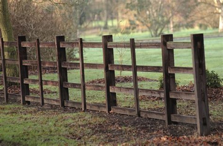 Is creosote good for fences