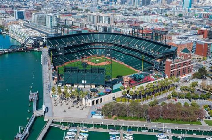 Is Oracle park the same as AT