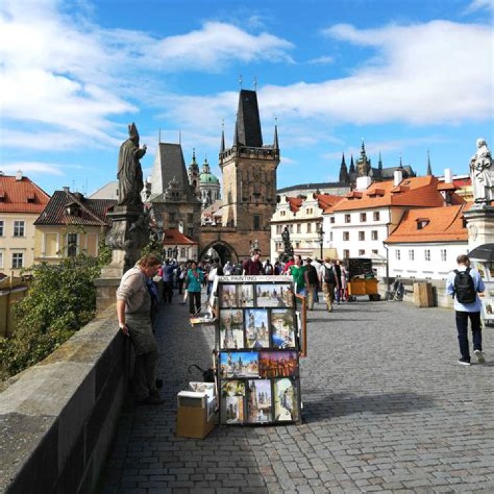 Is Prague humid in August