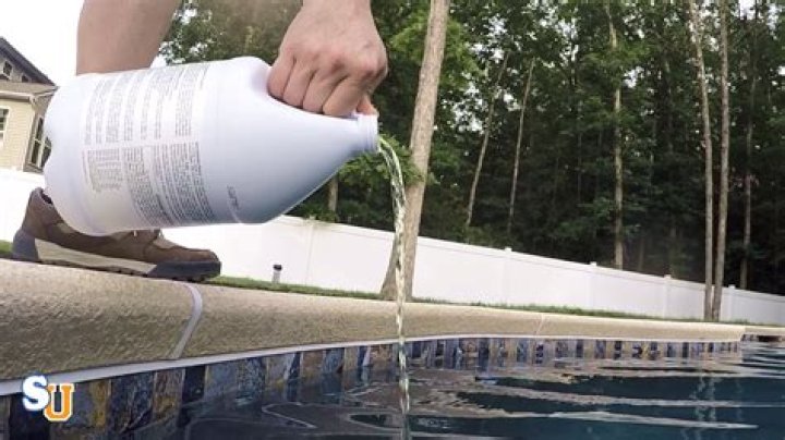 Should I put bleach in my kiddie pool