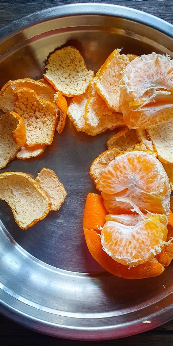 What can you do with mandarin orange peels