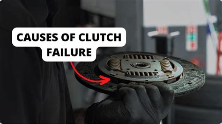 What causes a clutch slave cylinder to fail