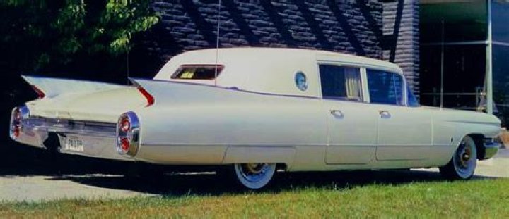 What happened to Elvis first car