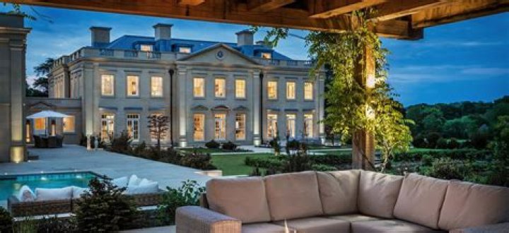 What is a palatial estate