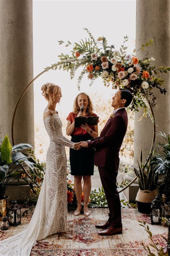 What is a wedding tree