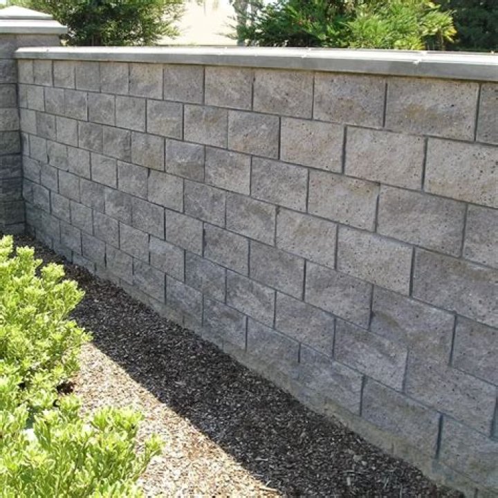What is split face concrete block