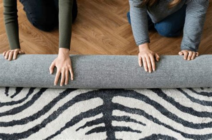 What is synthetic carpet