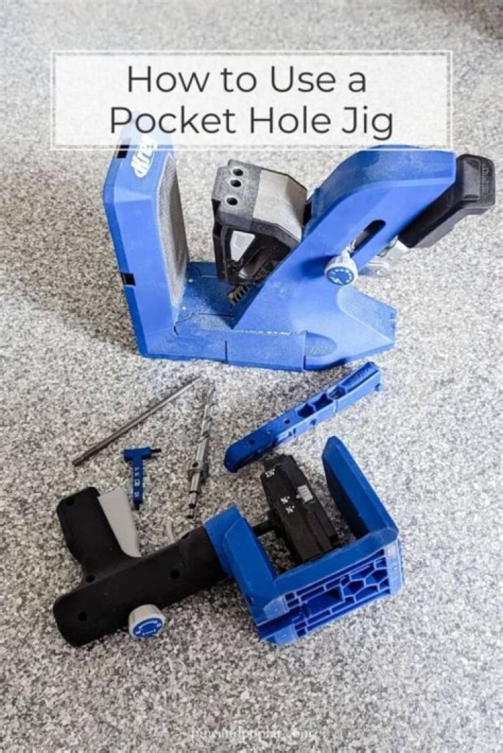 What is the angle of a pocket hole jig