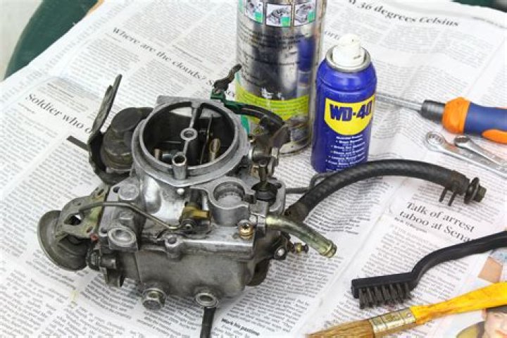 What is the best thing to use to clean a carburetor